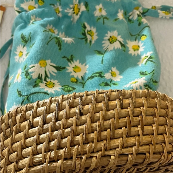C&C California Light Blue Daisy Woven Mini Bag - Picture 2 of 7